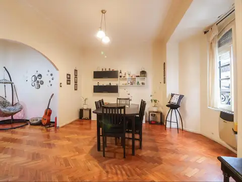 Depto Tipo Casa en Venta 50 años