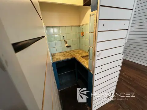 Venta Local Comercial Microcentro Monserrat. Apto credito