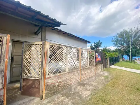 VENTA CASA 4 AMBIENTES 396 M2 LANUS OESTE