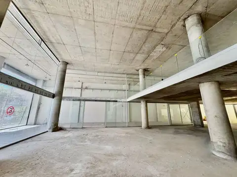 VILLA DEVOTO: EDIFICIO MULTIPLES USOS- 8900MTS