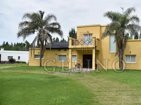 Casa en Campos de Roca