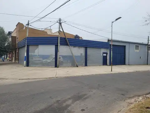 Galpon en Alquiler en Villa Elvira, $ 2.750.000