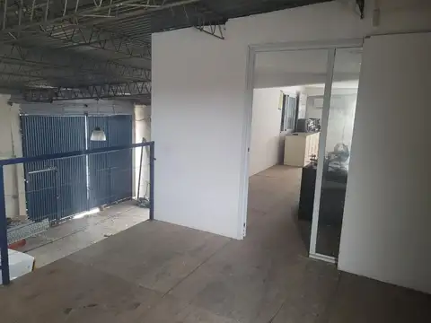 Galpon en Alquiler en Villa Elvira, $ 2.750.000