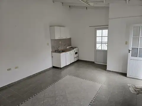 Departamento en Alquiler de Monoambiente