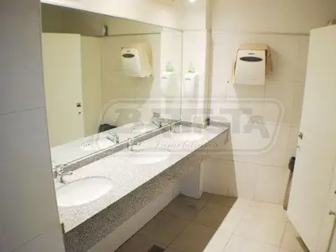 Local en Alquiler en Ciudadela, USD 9.000