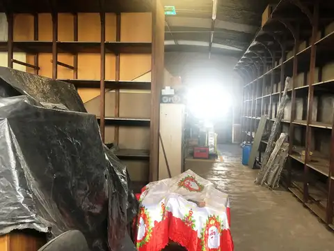 Galpon de 1435 m2 con excelentes acceso hacia el sur A.M.B.A. Villa Soldati