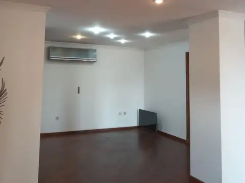 Departamento 4 ambientes con 4 baños