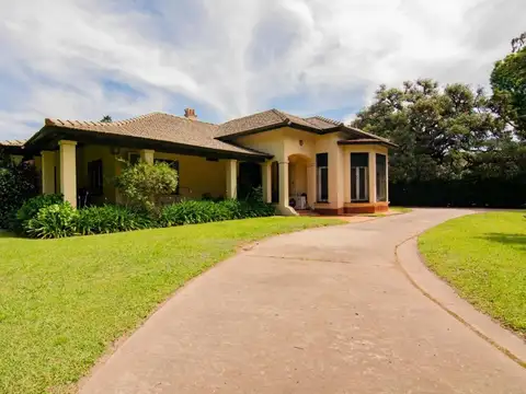 Casa en Venta de 5 dormitorios