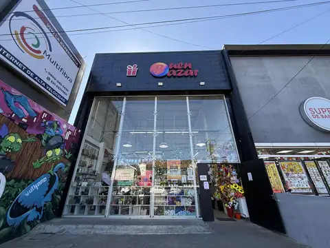 VENTA LOCAL IMPORTANTE EN CAMINO CENTENARIO E/ 503 Y 504 LA PLATA