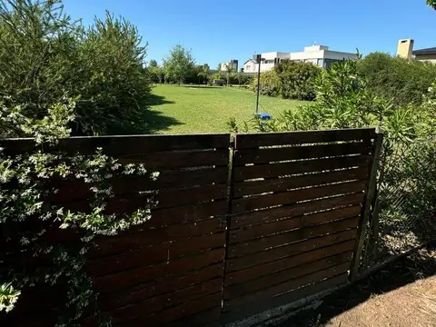 GRAN TERRENO EN VENTA EN BARRIO PRIVADO PUERTO ROLDAN
