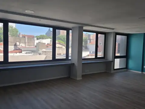 Oficina en Alquiler 2 años