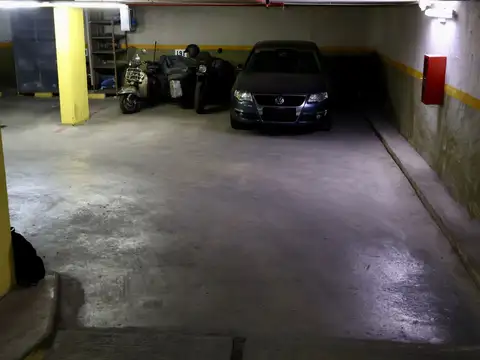 Cochera - Venta - Argentina, Capital Federal - AVELLANEDA 337