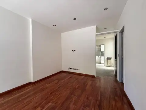 Depto Tipo Casa en Venta de 5 ambientes