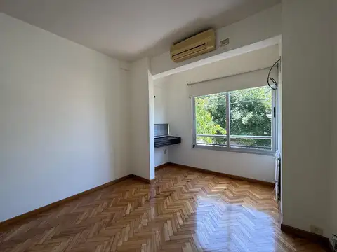 Depto Tipo Casa 5 ambientes con 2 baños