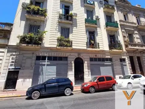 Local en Venta 53 años