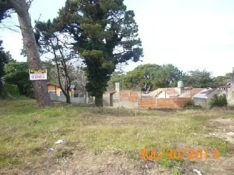 Terreno - Venta - Argentina, Villa Gesell - Av.7 33200