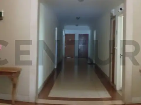 Arenales 2200, Piso 0