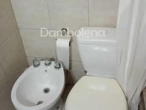 Casa Dúplex  en Venta en Moreno