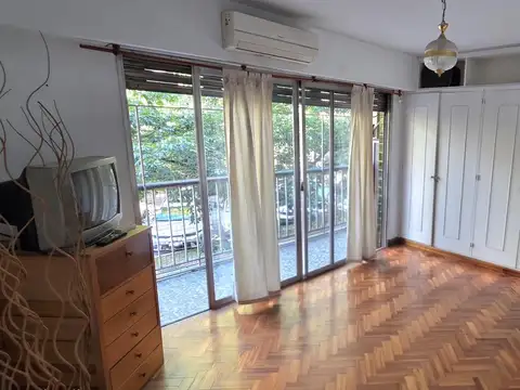 Depto Tipo Casa en Venta 56 años