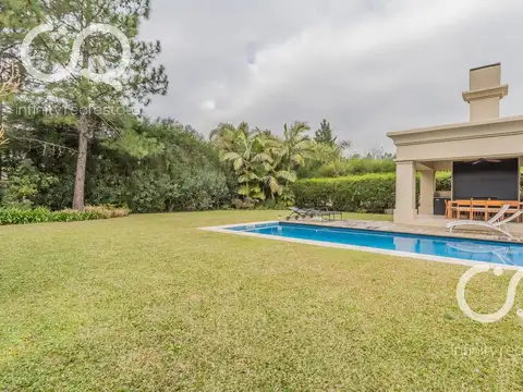 Casa en Nordelta / Las Caletas