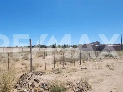 VENTA TERRENO BARRIO CENTRAL PLAZA HUINCUL 1300 M2