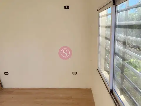Casa 3 ambientes con 1 baño