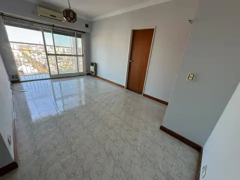Salvador Soreda 5900, Piso 13