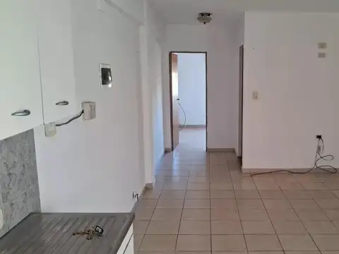 VENTA - DTO. 2 AMB. - 2ºP. X ESCALERA - TERRAZA - SAN JUSTO