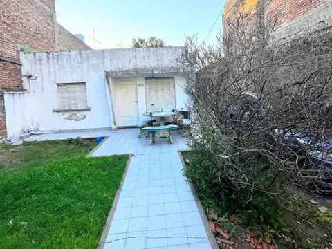 VENTA CASA 3 AMBIENTES LOMAS DEL MIRADOR AP CREDIT
