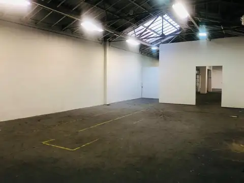 Departamento 6 ambientes con 2 baños
