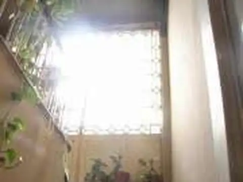 Casa 10 ambientes con 5 baños