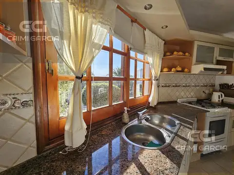 CASA 3 DORMITORIOS 3 BAÑOS COCHERA Y PILETA|  COSTA AZUL | VILLA CARLOS PAZ | CHO6682226 | 55266443