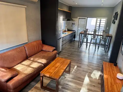 Depto Tipo Casa en Venta 14 años