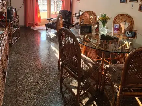 Depto Tipo Casa en Venta de 3 ambientes