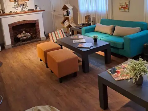 Departamento en Venta - Calle Ypoilito Irigoyen - Bombal