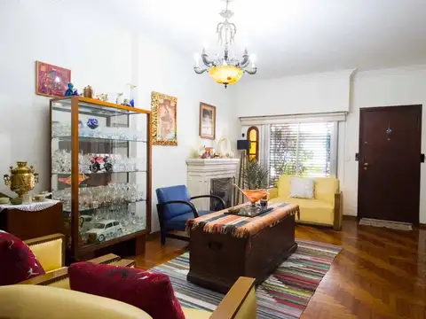 Depto Tipo Casa en Venta de 4 ambientes