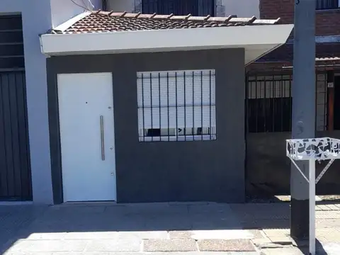 SE ALQUILA MONOAMBIENTE