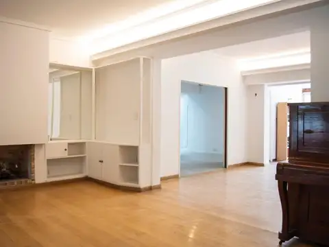 Casa en Alquiler de 4 dormitorios