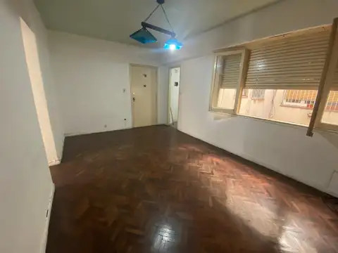 Venta Departamento 2 ambientes en Flores