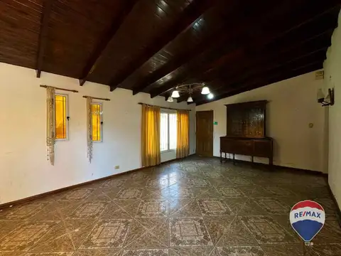CASA 5 AMBIENTES EN VENTA EN ALEJANDRO KORN