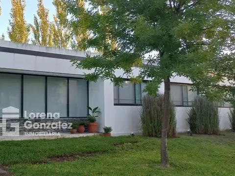 Casa en Alquiler Temporal en Puertos, Countries y Barrios Cerrados en Escobar