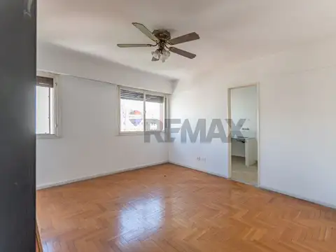 VENTA DEPTO 4 AMB ALMAGRO ¡EXC. UBICACION!
