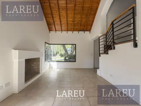 Casa 7 ambientes con 3 baños
