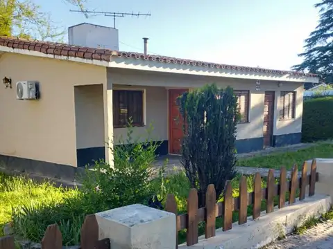 Casa en Venta en Villa Parque Siquiman, Punilla