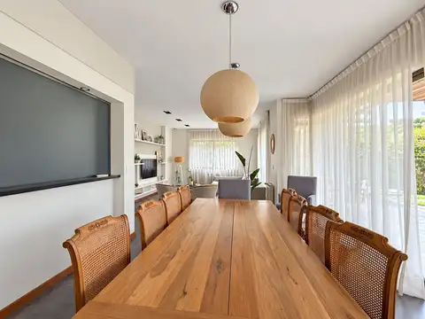 Casa en Venta al Oeste