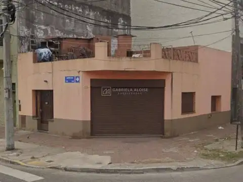 Casa 3 Ambientes con local, Caseros