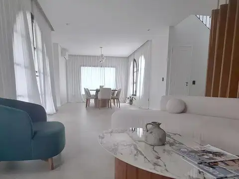 Casa en Venta al Noroeste