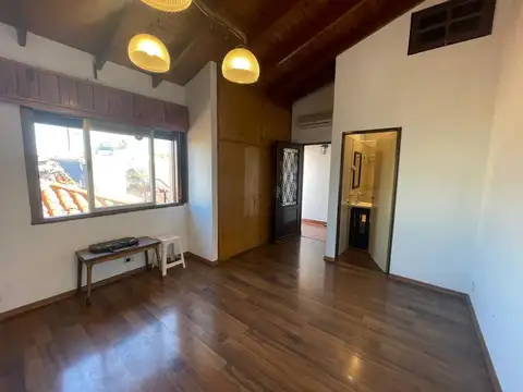 Depto Tipo Casa Monoambiente con 1 baño