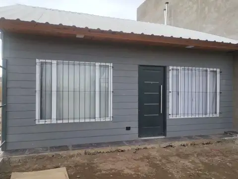 Casa dos dormitorios, Plottier