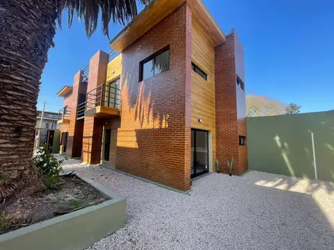 VENTA departamento en complejo VILLA CHARATA